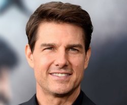 TOM CRUISE