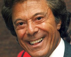 Ha muerto... LIONEL BLAIR