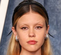 MIA GOTH