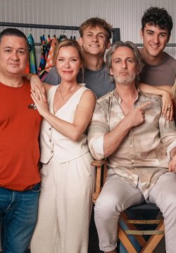 TODOS LOS LADOS DE LA CAMA