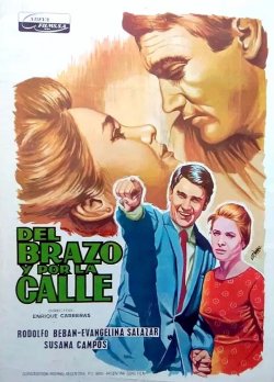 DEL BRAZO Y POR LA CALLE