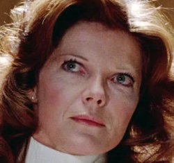 Ha muerto... SAMANTHA EGGAR