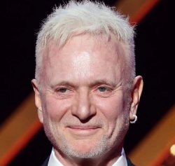 Ha muerto... ANTHONY GEARY