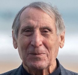 Ha muerto... CELSO BUGALLO