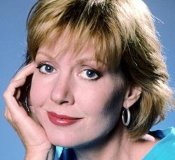 ANNE SCHEDEEN Ha muerto... ANNE SCHEDEEN