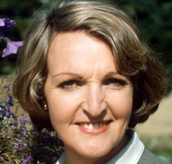 Ha muerto... PENELOPE KEITH