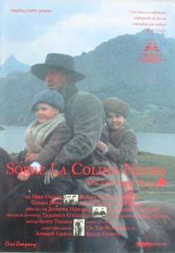 SOBRE LA COLINA NEGRA