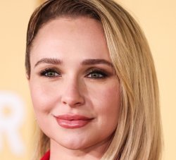 HAYDEN PANETTIERE