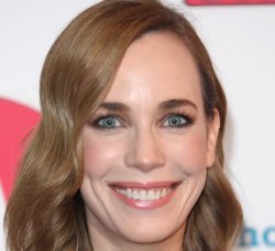 LAURA MAIN
