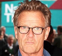 Ha muerto... ROBERT FOX